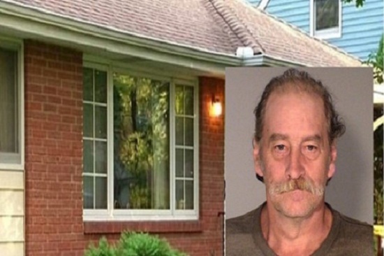 Hãi hùng người đàn ông 60 tuổi sống cùng thi thể mẹ và anh trai suốt 1 năm