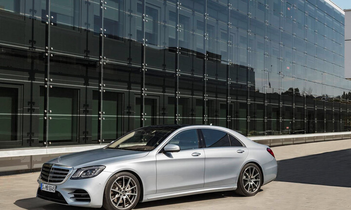 Dòng sedan cao cấp Mercedes-Benz S-Class 2018 giá từ 2,06 tỷ đồng