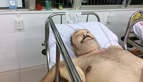 Khi bệnh nhân Tây 