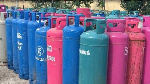 Công an phát hiện bình gas bị