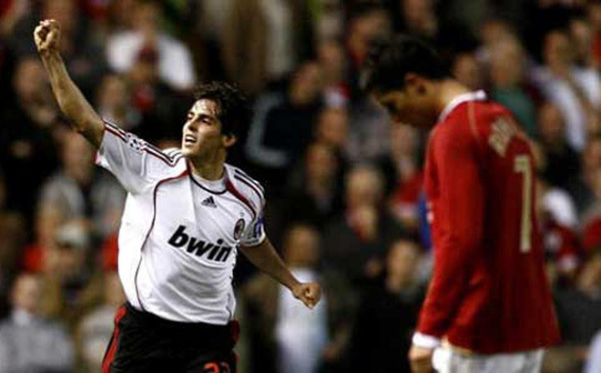 Kẻ duy nhất khiến Messi-Ronaldo cúi đầu và cú đòn 