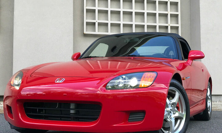 Xe thể thao mui trần hàng hiếm Honda S2000 2002 rao bán 864,1 triệu đồng