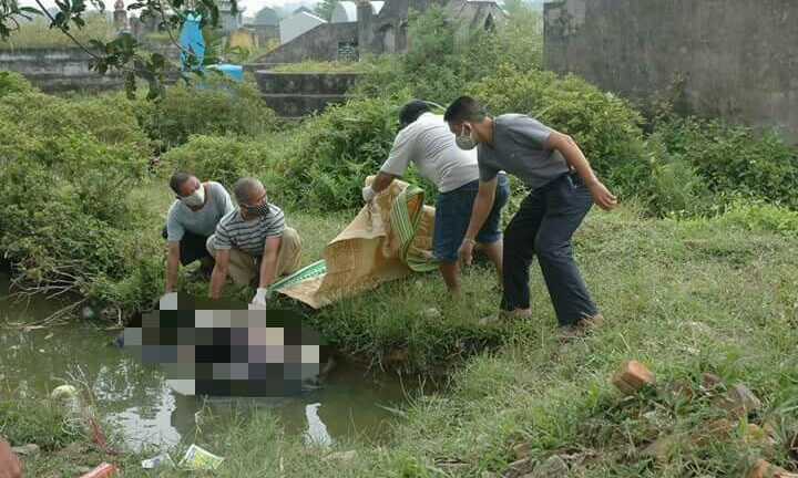 Đi làm đồng, phát hiện thi thể nam thanh niên nổi trên ao