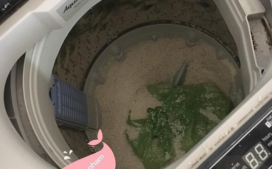Chuyện bi hài trên MXH: Người phụ nữ cất 10kg gạo trong máy giặt rồi lỡ tay bấm nút...