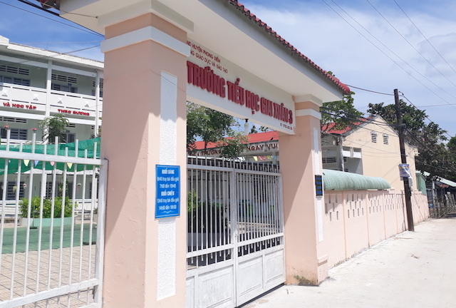 Xác minh thông tin hàng loạt giáo viên bỏ dạy học đi du lịch