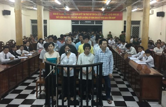 34 cán bộ hải quan tiếp tay doanh nghiệp lừa hoàn thuế lãnh án tù