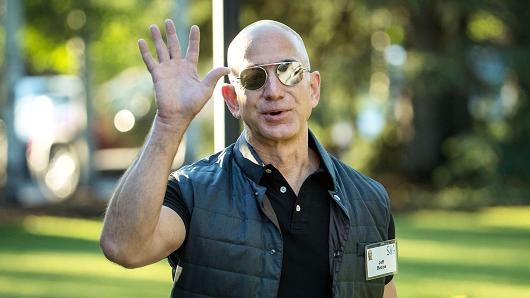Tỷ phú Jeff Bezos 