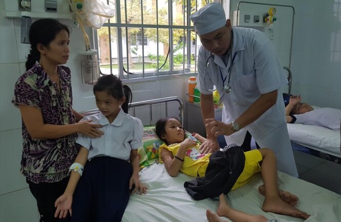 Vụ hàng trăm học sinh Hậu Giang ngộ độc: Sữa Milo được pha chế trong nhà trọ