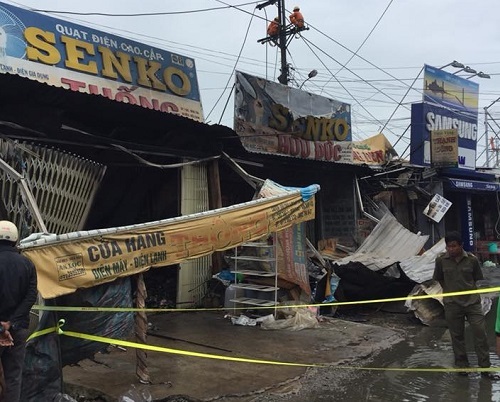 Cháy chợ ở Kiên Giang: Tiếng kêu cứu vô vọng của 3 bà cháu trong tiệm vàng khóa 3 lớp cửa