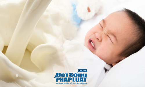 Câu chuyện “sữa miễn phí” và hàng trăm trẻ em phải nhập viện