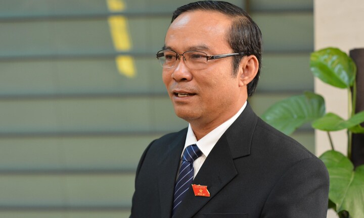 Vụ “biệt phủ” Yên Bái: Chỉ xử lý hành chính, lo ngại cán bộ “dịch chuyển” vị trí cao hơn