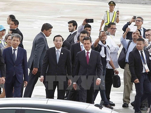 Hình ảnh lãnh đạo cấp cao các nền kinh tế thành viên APEC tới Đà Nẵng