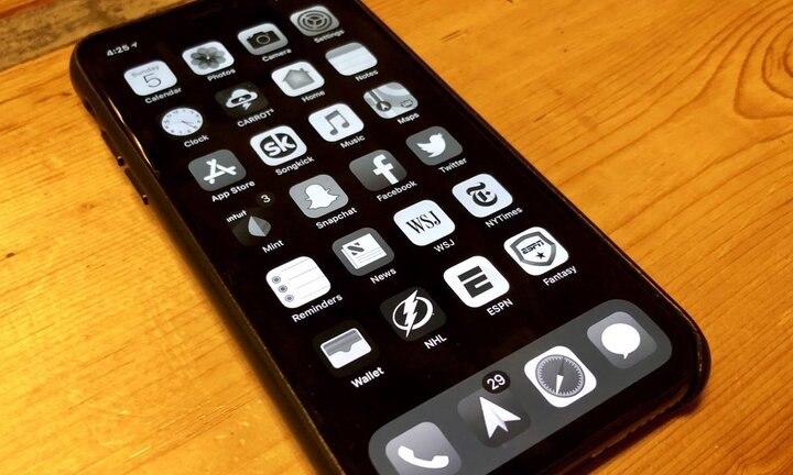 Mẹo đơn giản tiết kiệm tới 60% pin cho iPhone X không phải ai cũng rành