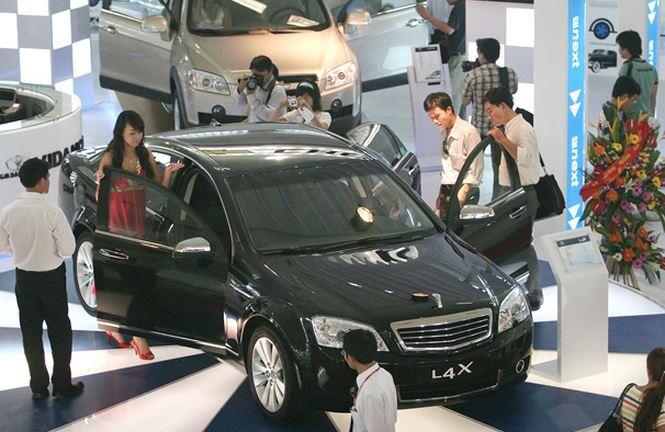 Còn nhiều tranh cãi trước thời điểm ô tô nhập khẩu giảm thuế về 0%