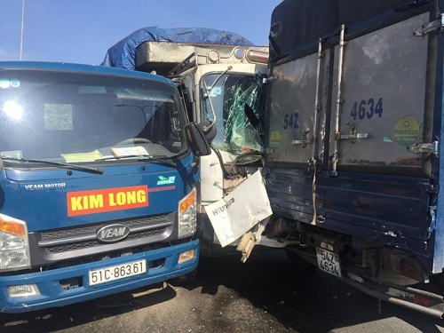 Tin tai nạn giao thông mới nhất ngày 18/11/2017