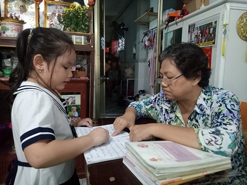 Những nhà giáo không lương, hi sinh tuổi thanh xuân