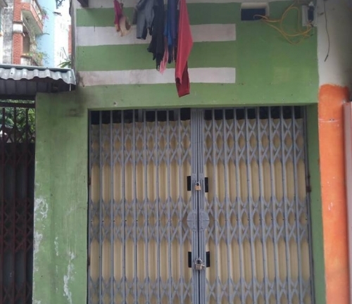 Bị biến dạng mắt sau khi cắt mí: Chủ tiệm đóng cửa, tháo gỡ biển hiệu rồi 