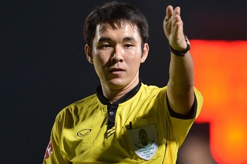 Trọng tài từng bắt trận Hà Nội - Quảng Nam bị bắt vì nghi dàn xếp tỷ số ở Thai League 