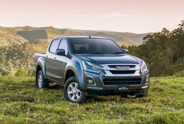 Xe bán tải Isuzu D-Max xả hàng 2016, giảm