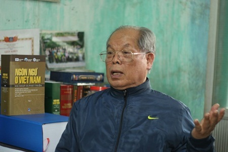 Bản lĩnh của PGS.TS Bùi Hiền khi bị ném đá, nói ông điên, “thằng già