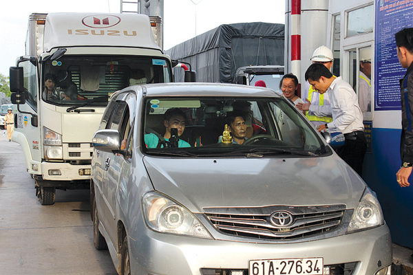 Dời trạm BOT Cai Lậy có khả thi?