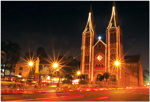 Những địa điểm vui chơi Giáng sinh (Noel) 2017 tại TP.HCM hấp dẫn nhất