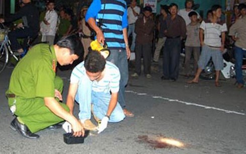 Điều tra vụ cha đâm con ruột tử vong nghi do mâu thuẫn đất đai