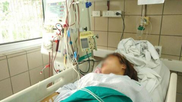 Cô gái trẻ nói sảng, nhập viện cấp cứu vì quá chén với bạn