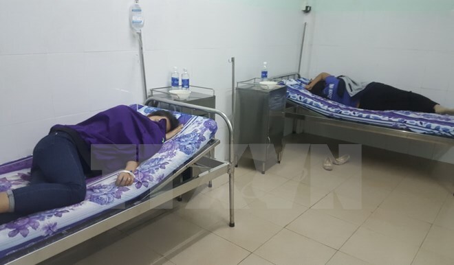 Bình Phước: Hơn 50 công nhân phải nhập viện sau bữa ăn trưa
