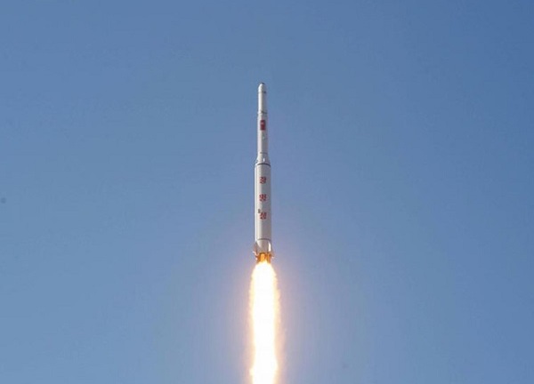 Triều Tiên có thể sắp phóng vệ tinh để thử tên lửa đạn đạo tầm xa?