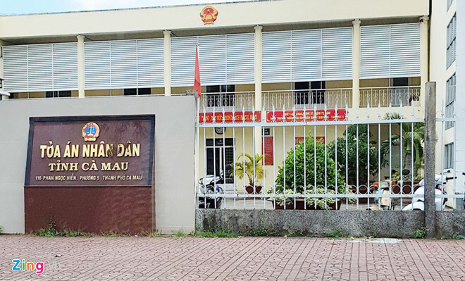 Kỷ luật nguyên Chánh án đánh phụ nữ