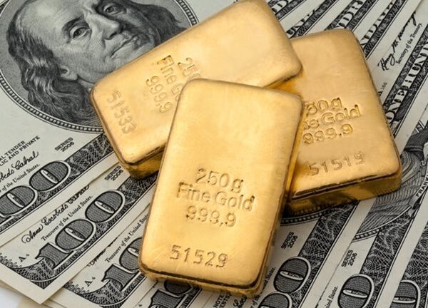 Giá vàng hôm nay 30/12: Giá lên đỉnh, khép lại phiên cuối năm