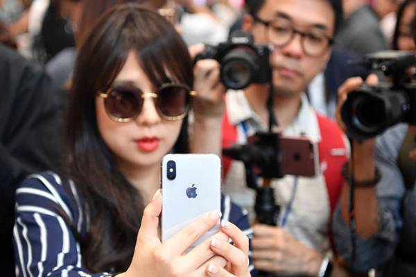 Khắc phục Face ID trên iPhone X 