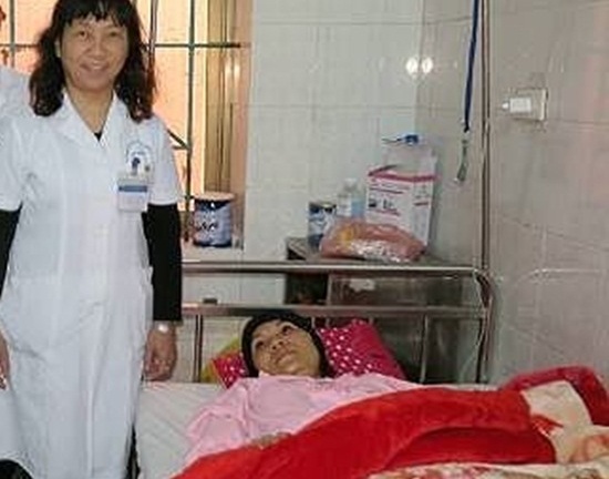 Cứu sống sản phụ đã mổ đẻ 2 lần, nguy kịch vì thai đậu trên vết mổ cũ 