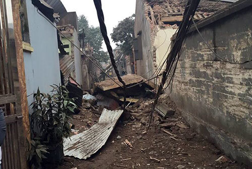 Video: Giải cứu nạn nhân bị vùi lấp trong vụ nổ lớn ở Bắc Ninh