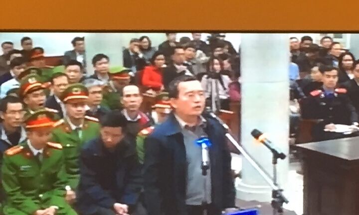 Xét xử Đinh La Thăng: Nhiều bị cáo khai làm theo chỉ đạo của cấp trên