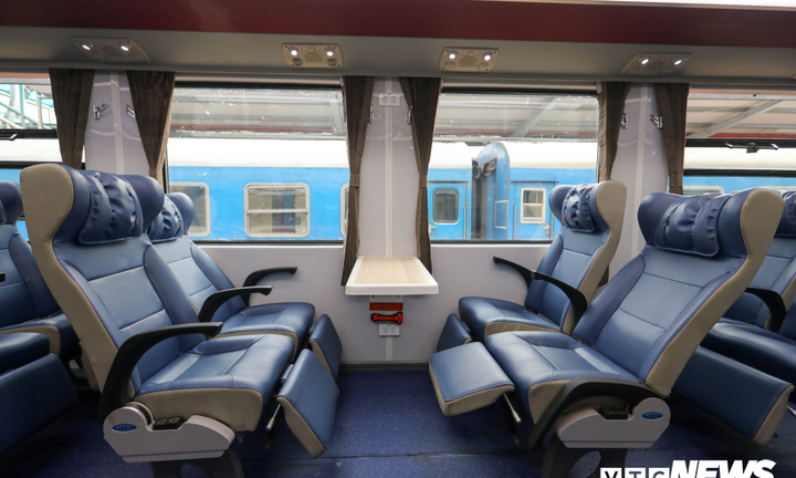 Cận cảnh loạt tàu hỏa sang trọng tiện nghi như trên máy bay