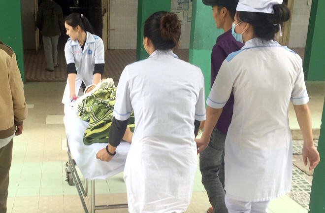 Điều tra vụ tranh chấp đất, người phụ nữ chém hàng xóm trọng thương rồi tự tử