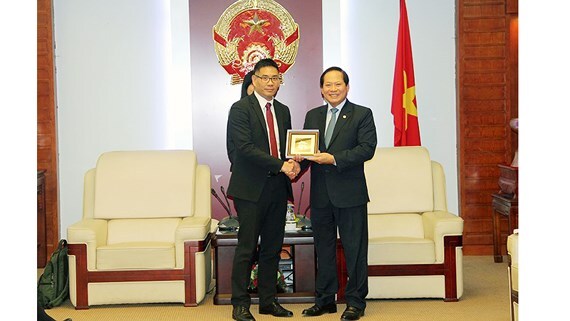 Facebook cam kết xây dựng kênh riêng để xử lý thông tin xấu, độc