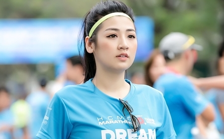 Á hậu Tú Anh xinh đẹp đầy sức sống tham gia marathon đầu năm