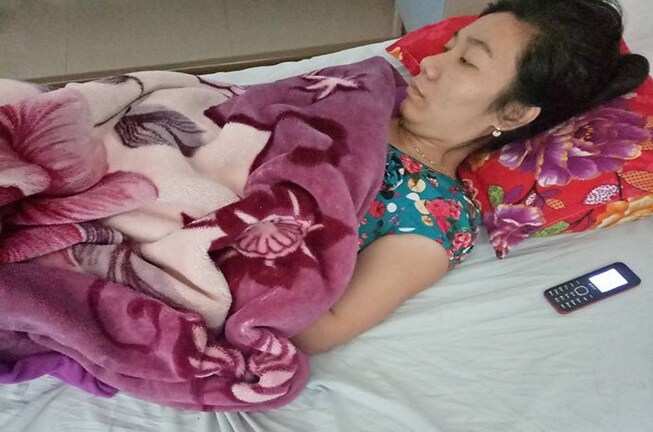 Kỷ luật cảnh cáo nữ hộ sinh cấp nhầm thuốc dưỡng thai thành phá thai