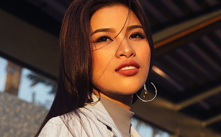 Nguyễn Thị Thành tung bộ ảnh mới, bất ngờ tuyên bố tái xuất showbiz