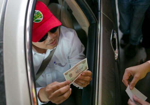 Cấm dừng xe quá 5 phút tại trạm BOT: Tổng cục trưởng Tổng cục Đường bộ VN nói gì?