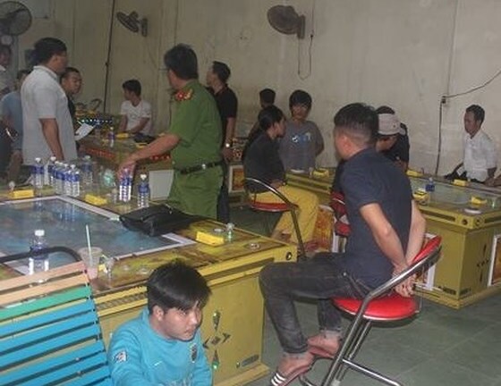 Phá tụ điểm đánh bạc liên tỉnh, thu giữ hàng chục triệu đồng