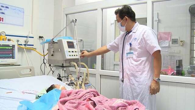 Chủ tịch Hà Nội yêu cầu làm rõ vụ bé 8 tháng tuổi tử vong do bị tiêm nhầm