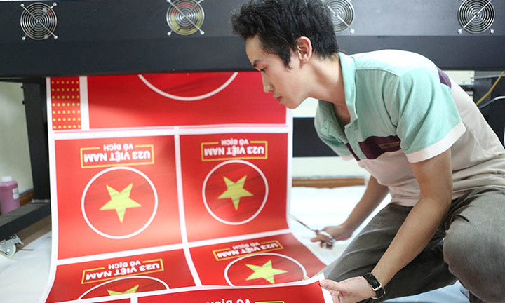 Những cách cổ vũ U23 Việt Nam độc đáo của người hâm mộ trước trận chung kết