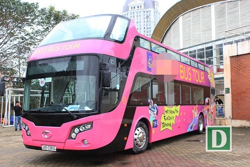 Lộ diện xe buýt 2 tầng mui trần đưa đội tuyển U23 Việt Nam diễu phố