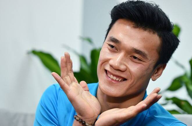 Thủ môn Tiến Dũng tiết lộ mẫu bạn gái lý tưởng