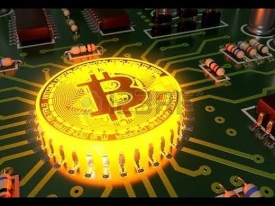 Giá Bitcoin hôm nay 1/2: Giảm 600 USD, Bitcoin xuống mốc 9.000 USD