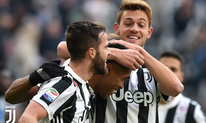 Clip: Đại thắng 7-0, Juventus chạy đua chức vô địch